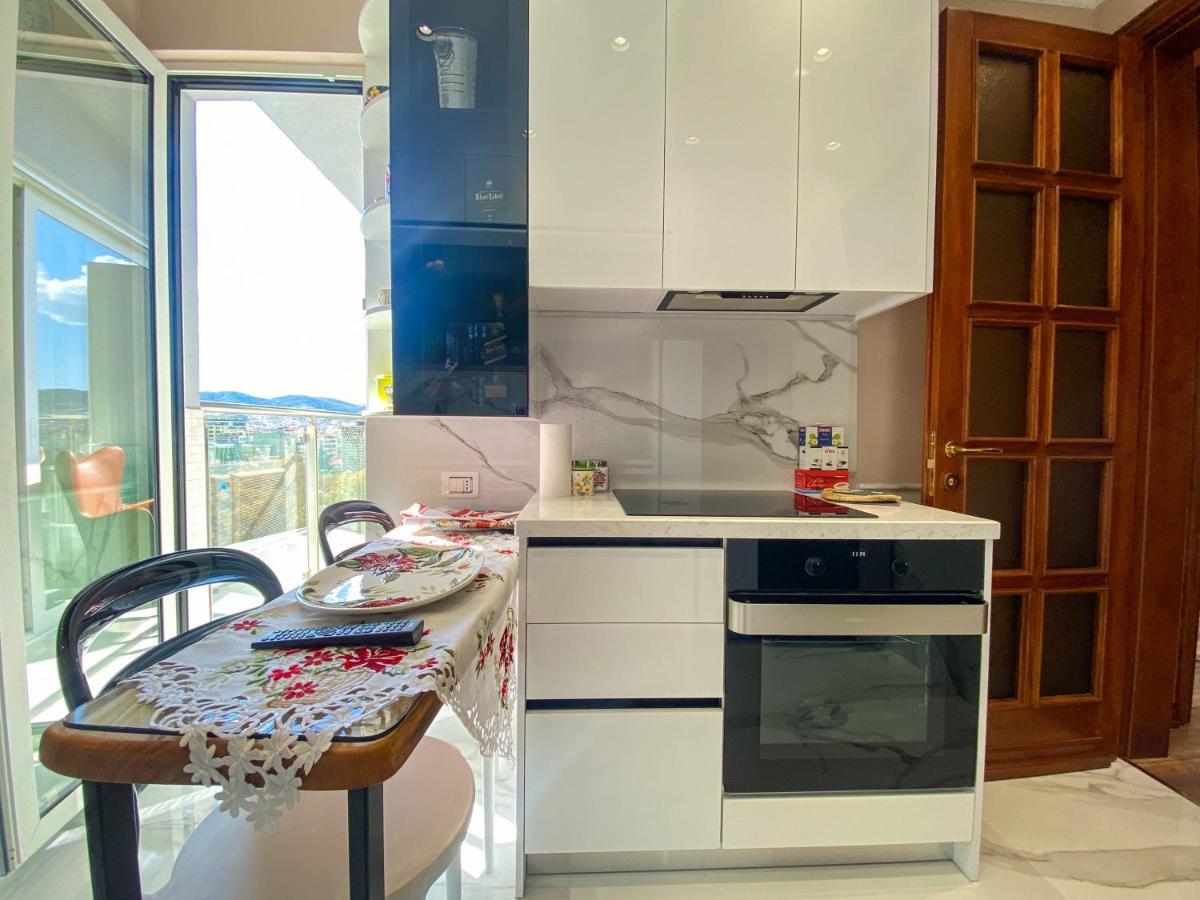 Top Luxury Тирана Экстерьер фото