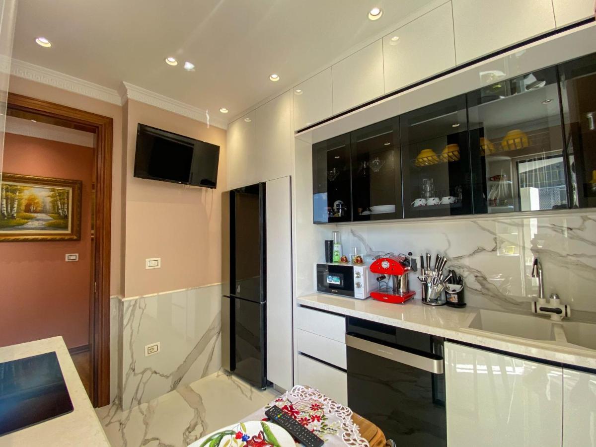 Top Luxury Тирана Экстерьер фото